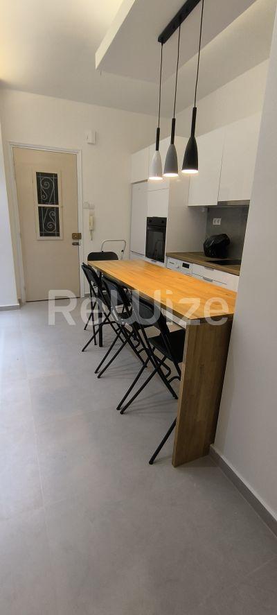 Photo 11,Μπαλκόνι,ΠΏΛΗΣΗ,Κατοικία,Διαμέρισμα,60τ.μ,€165,000,Ομόνοια
