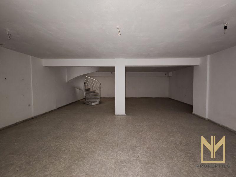 Photo 16,Πισίνα,ΠΏΛΗΣΗ,Επαγγελματικό,Κατάστημα,204τ.μ,€320,000,Σαρωνίδα