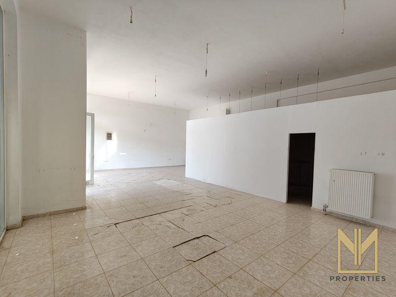 Photo 9,Πισίνα,ΠΏΛΗΣΗ,Επαγγελματικό,Κατάστημα,204τ.μ,€320,000,Σαρωνίδα