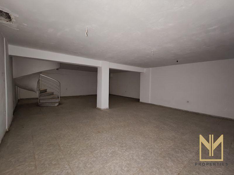 Photo 17,Πισίνα,ΠΏΛΗΣΗ,Επαγγελματικό,Κατάστημα,204τ.μ,€320,000,Σαρωνίδα