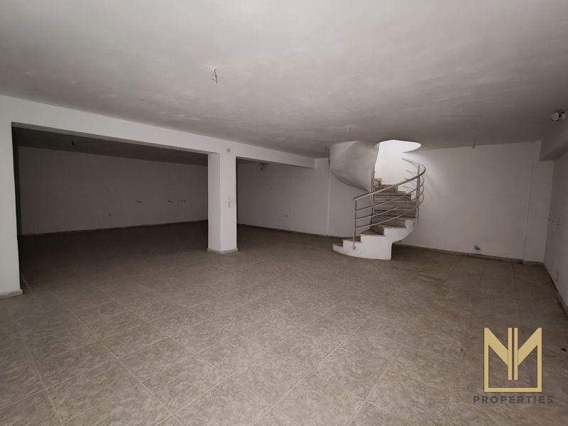Photo 15,Πισίνα,ΠΏΛΗΣΗ,Επαγγελματικό,Κατάστημα,204τ.μ,€320,000,Σαρωνίδα