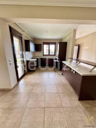 Photo 2,Σαλόνι,ΠΏΛΗΣΗ,Κατοικία,Μονοκατοικία,180τ.μ,€110,000,Βεργίνα