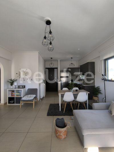 Photo 1,Σαλόνι,ΠΏΛΗΣΗ,Κατοικία,Διαμέρισμα,65τ.μ,€290,000,Άνω Χολαργός