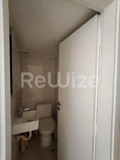 Photo 20,WC,ΕΝΟΙΚΊΑΣΗ,Κατοικία,Διαμέρισμα,100τ.μ,€1,200,Παγκράτι