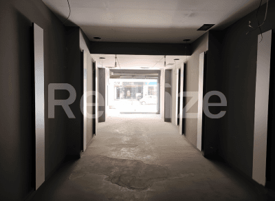 Photo 2,Πισίνα,ΕΝΟΙΚΊΑΣΗ,Επαγγελματικό,Κατάστημα,218τ.μ,€3,500,Ομόνοια