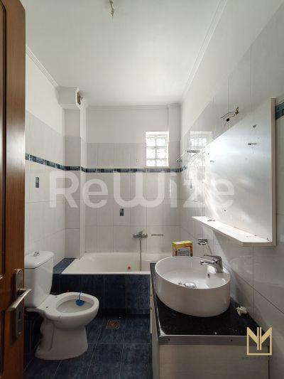 Photo 11,Μπάνιο,ΠΏΛΗΣΗ,Κατοικία,Διαμέρισμα,93τ.μ,€185,000,Άγιος Γεώργιος