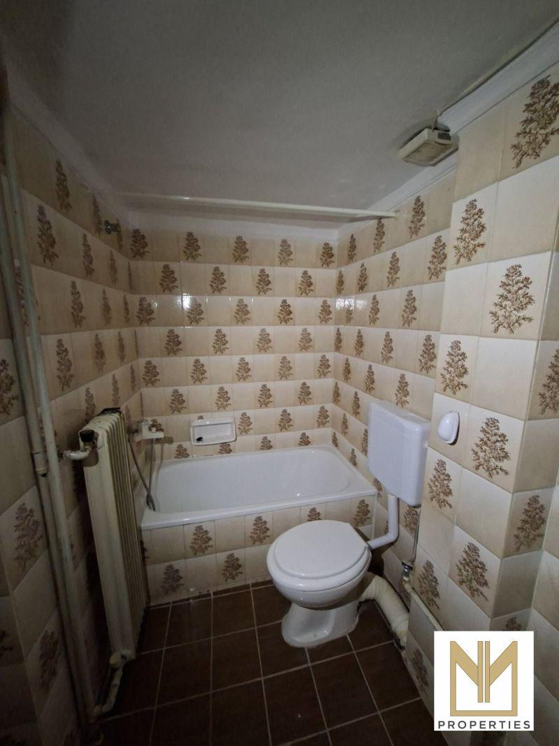 Photo 11,Μπάνιο,ΠΏΛΗΣΗ,Κατοικία,Διαμέρισμα,55τ.μ,€70,000,Βεγορίτιδα