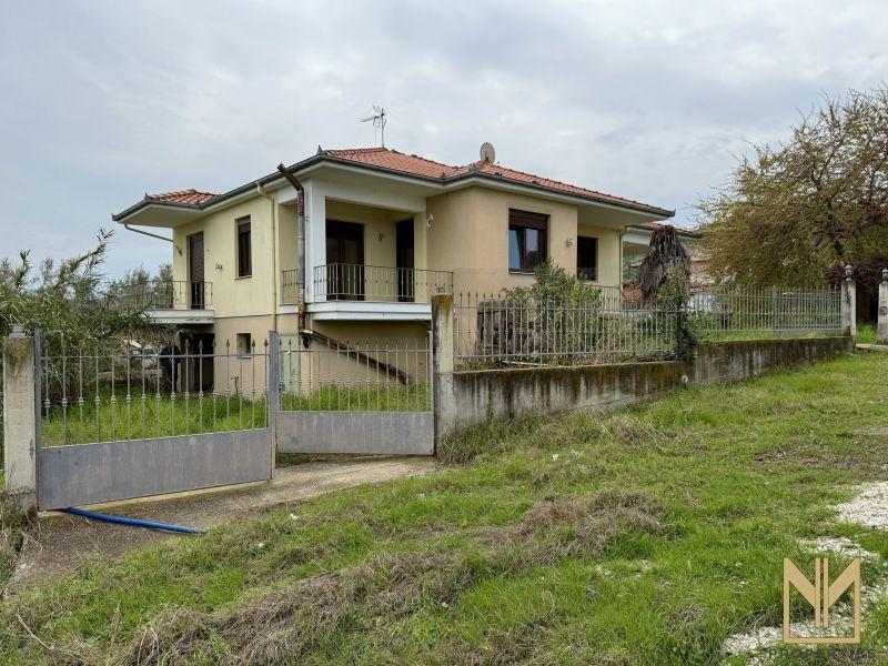 Photo 10,Εξωτερική,ΠΏΛΗΣΗ,Κατοικία,Μονοκατοικία,180τ.μ,€110,000,Βεργίνα