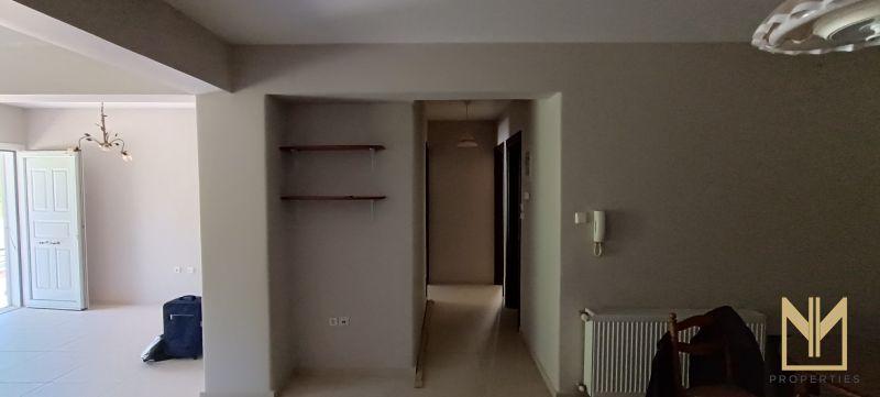 Photo 9,Διάδρομος,ΠΏΛΗΣΗ,Κατοικία,Διαμέρισμα,178τ.μ,€78,000,Αγία Παρασκευή