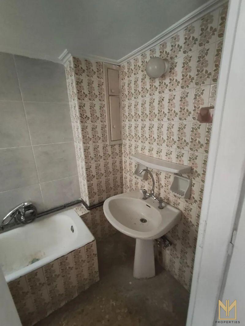 Photo 10,Μπάνιο,ΠΏΛΗΣΗ,Κατοικία,Διαμέρισμα,38τ.μ,€55,000,Κόρινθος