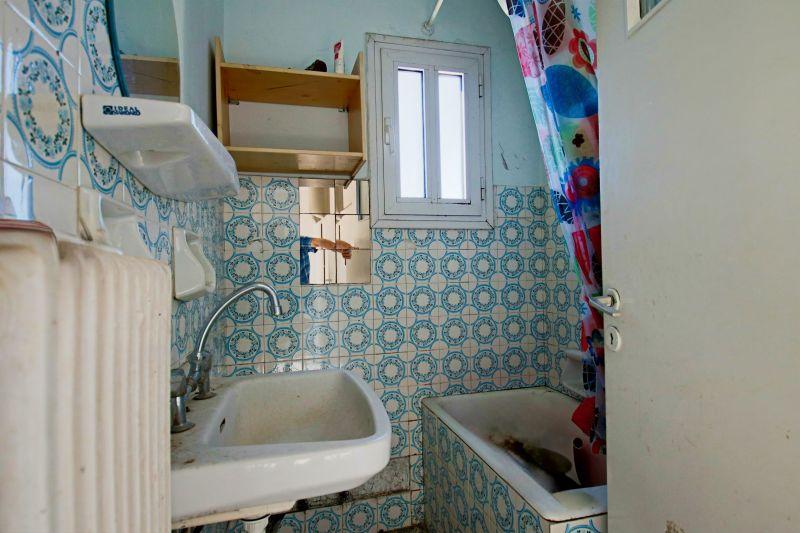 Photo 8,Μπάνιο,ΠΏΛΗΣΗ,Κατοικία,Διαμέρισμα,22τ.μ,€110,000,Υμηττός